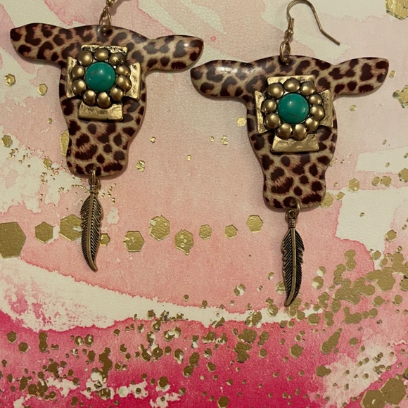 Earring - Picture 2 of 2